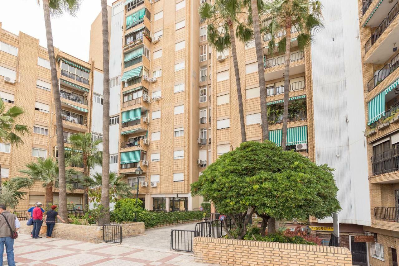 Stunning Spacious City Apartment With Free Parking Μάλαγα Εξωτερικό φωτογραφία