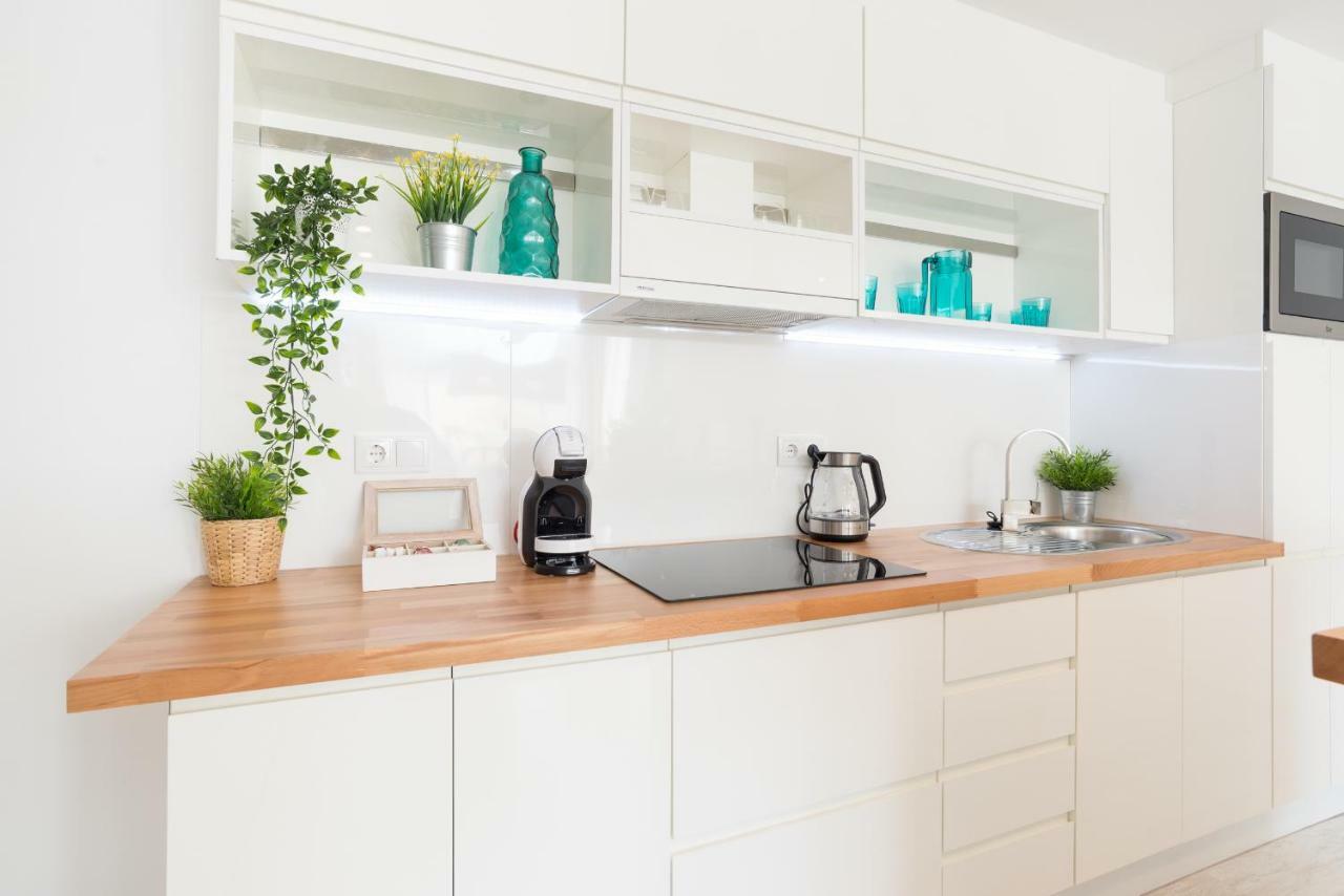 Stunning Spacious City Apartment With Free Parking Μάλαγα Εξωτερικό φωτογραφία