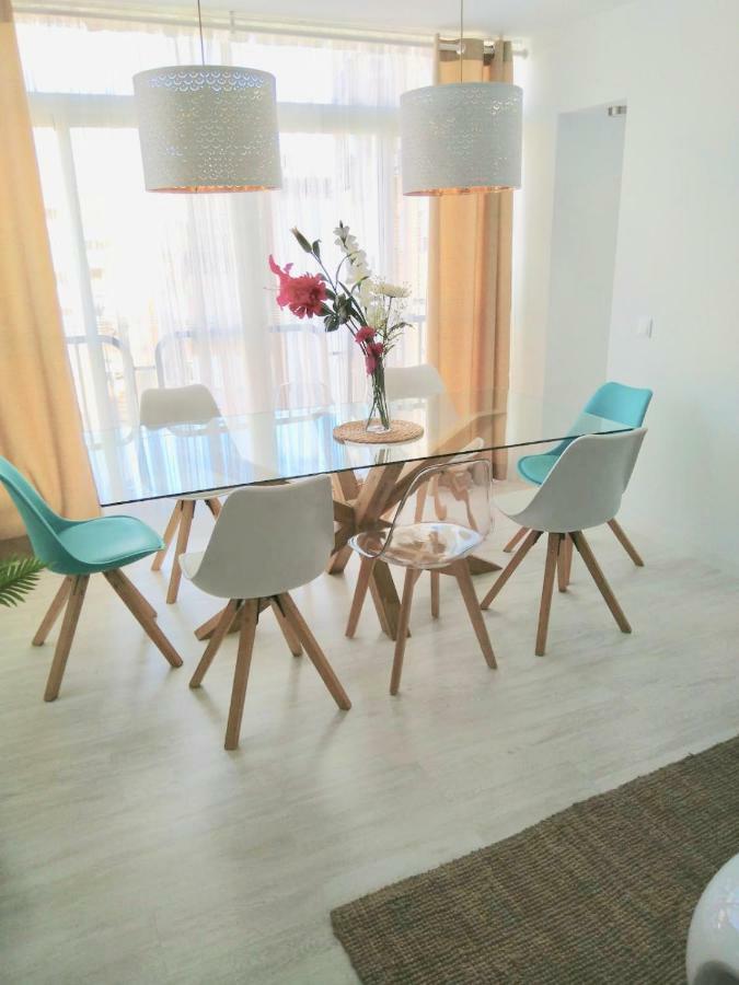 Stunning Spacious City Apartment With Free Parking Μάλαγα Εξωτερικό φωτογραφία